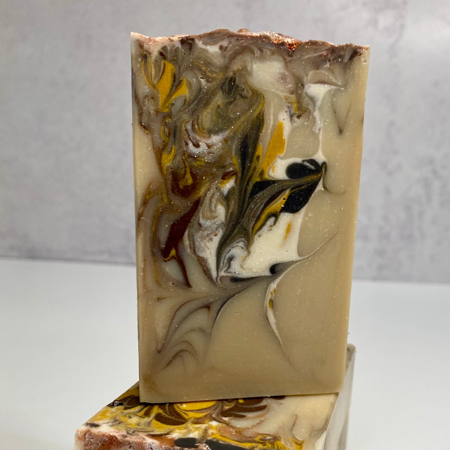 ARTISAN SOAP - Cedar & Spice | Luxury Amber Blend