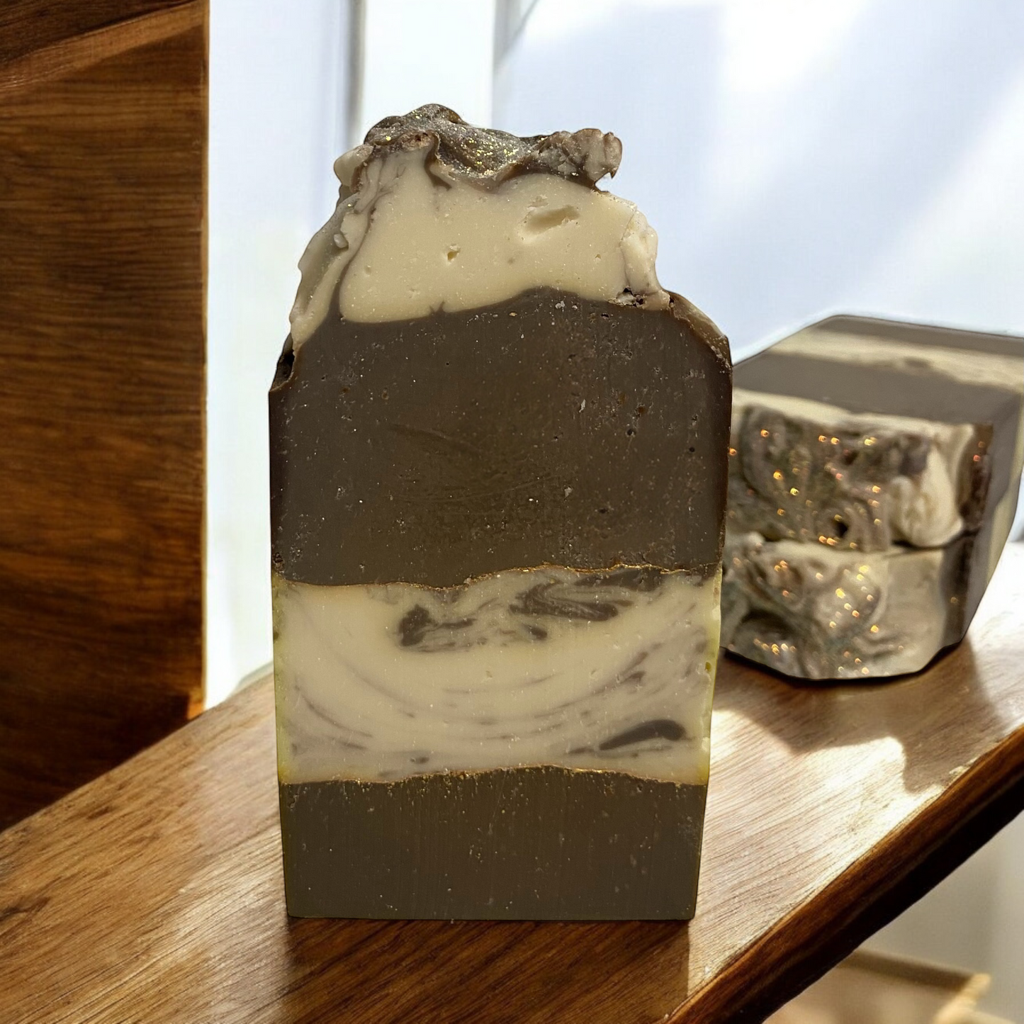 ARTISAN SOAP - Luxe Cashmere | Warm Spice & Wood Blend