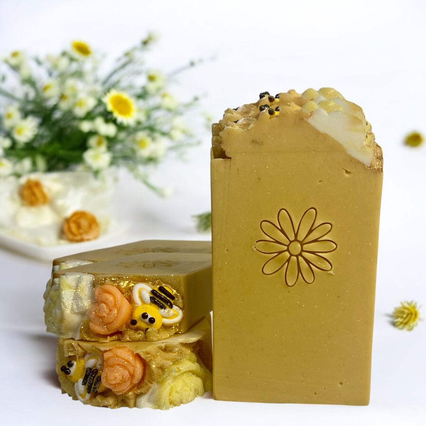 ARTISAN SOAP - Honey Hibiscus 🌺🍯 | Sweet Floral Blend